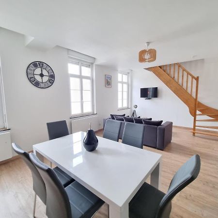 Appartement Duplex idéal famille, 2 mn de St-Omer centre à Saint-Martin-au-Laert Extérieur photo