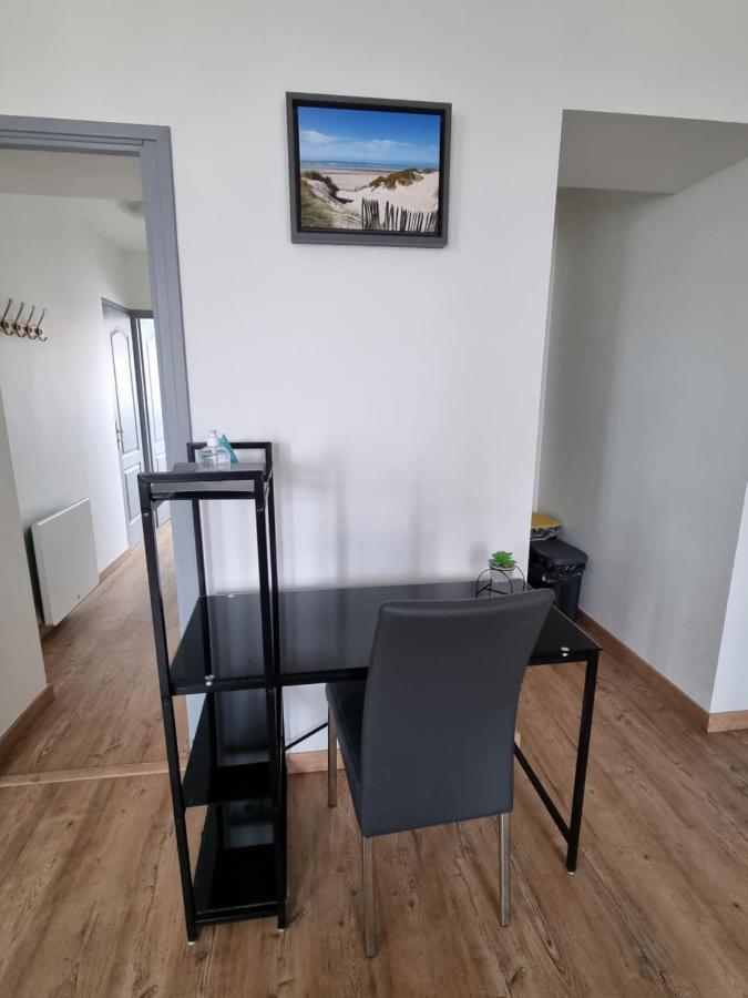 Appartement Duplex idéal famille, 2 mn de St-Omer centre à Saint-Martin-au-Laert Extérieur photo
