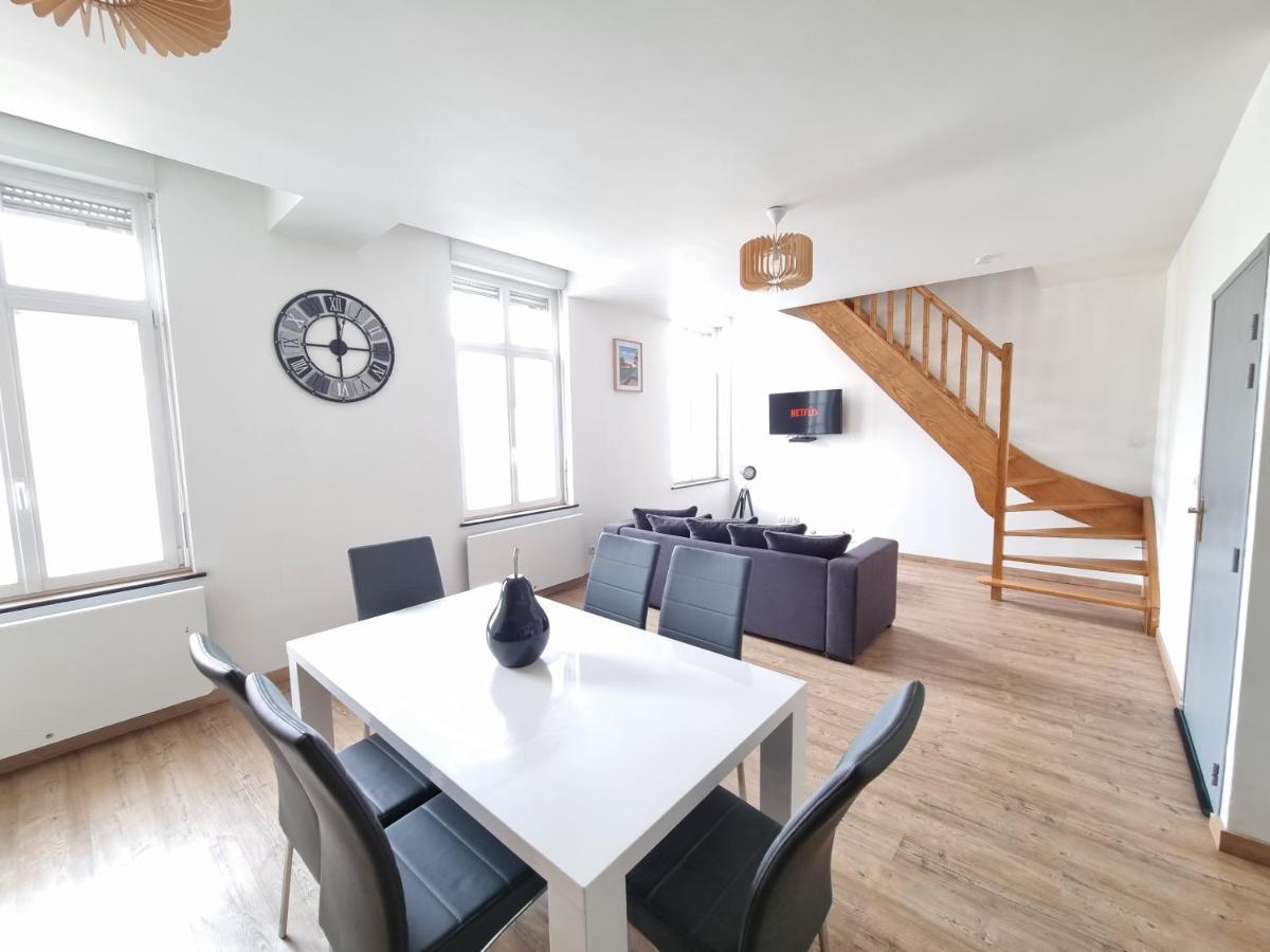 Appartement Duplex idéal famille, 2 mn de St-Omer centre à Saint-Martin-au-Laert Extérieur photo